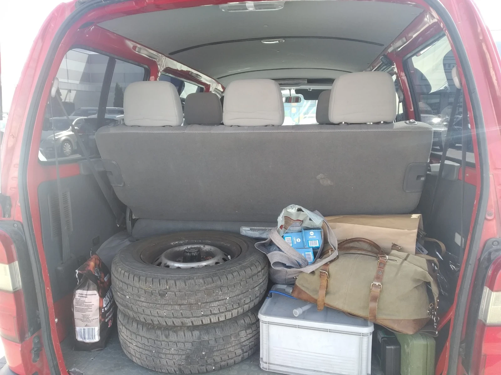 Toyota Hiace  - изображение 4