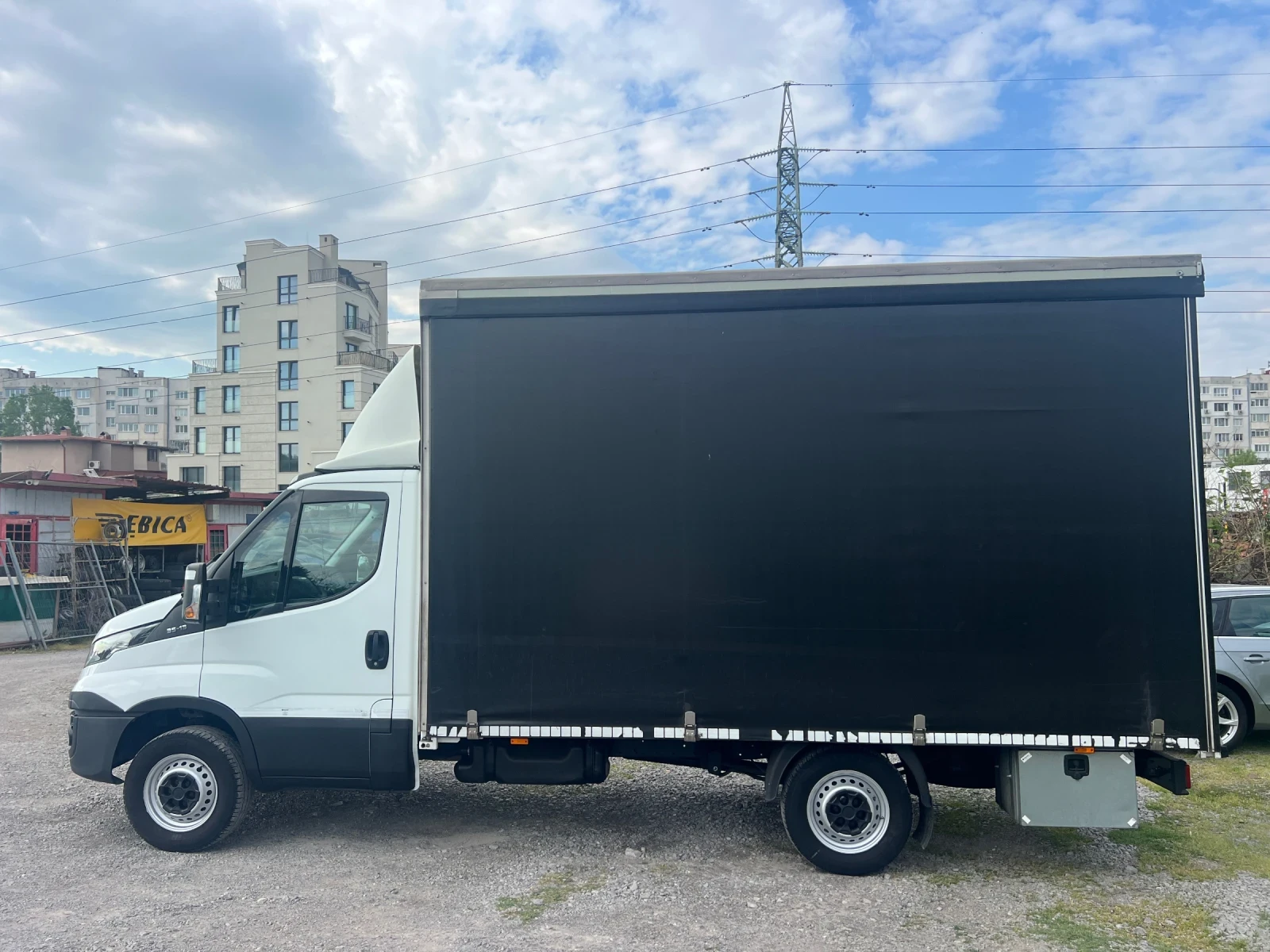 Iveco 35s13 Тристранна щора, снимка 4 - Бусове и автобуси - 54626460
