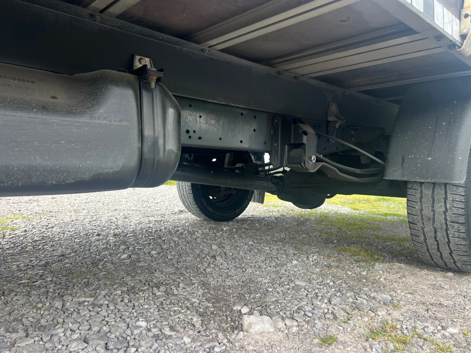 Iveco 35s13 Тристранна щора, снимка 10 - Бусове и автобуси - 54626460