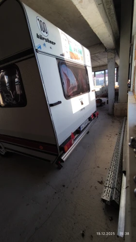 Каравана Burstner, снимка 3