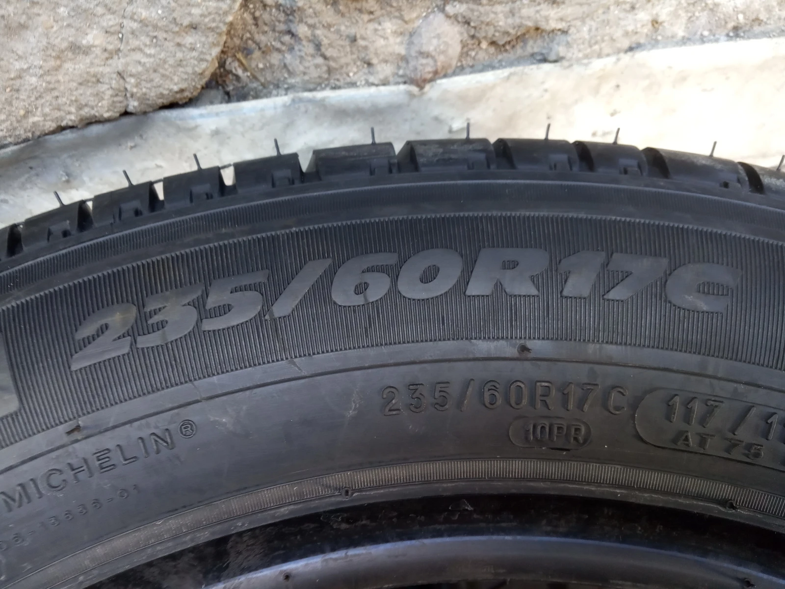 235/60R17 | Mobile.bg   8