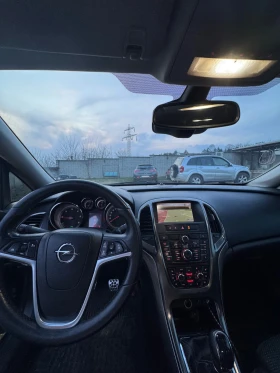 Opel Astra J COSMO 2.0, снимка 8