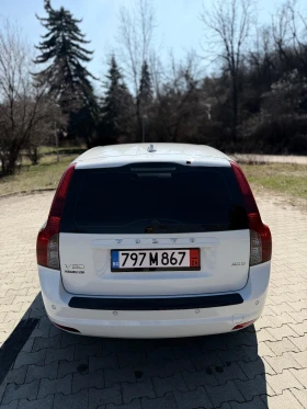 Volvo V50 2.0d автоматик facelift, снимка 4