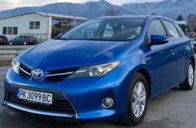 Toyota Auris Hybrid, снимка 1