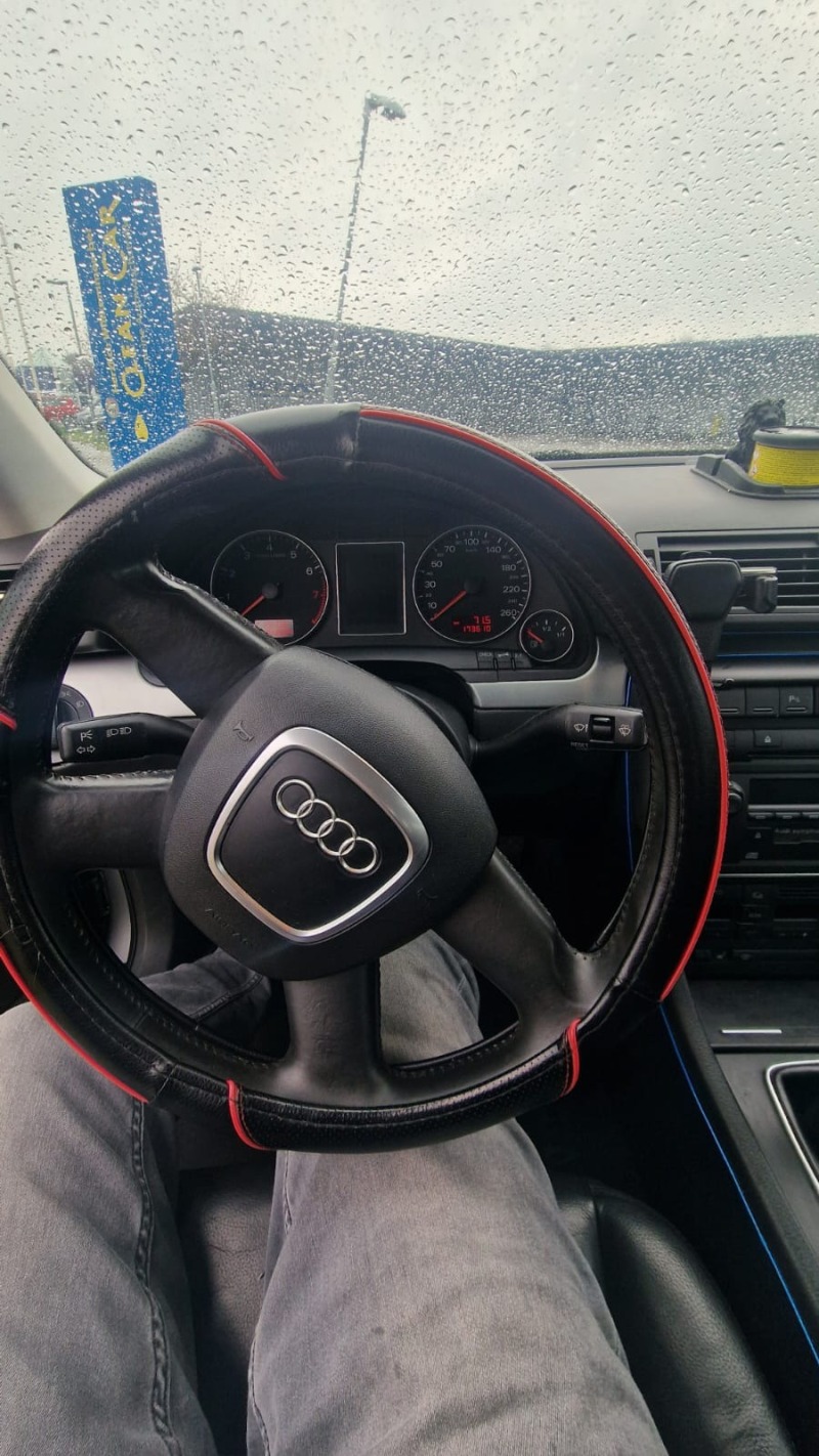 Audi A4, снимка 8 - Автомобили и джипове - 46018331
