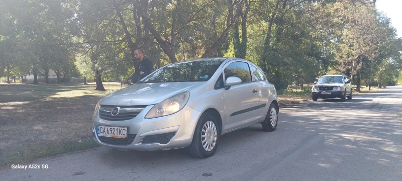 Opel Corsa D, снимка 2 - Автомобили и джипове - 48312846