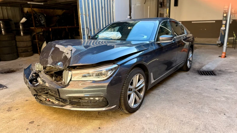 BMW 740 На Части, снимка 1 - Автомобили и джипове - 47448616