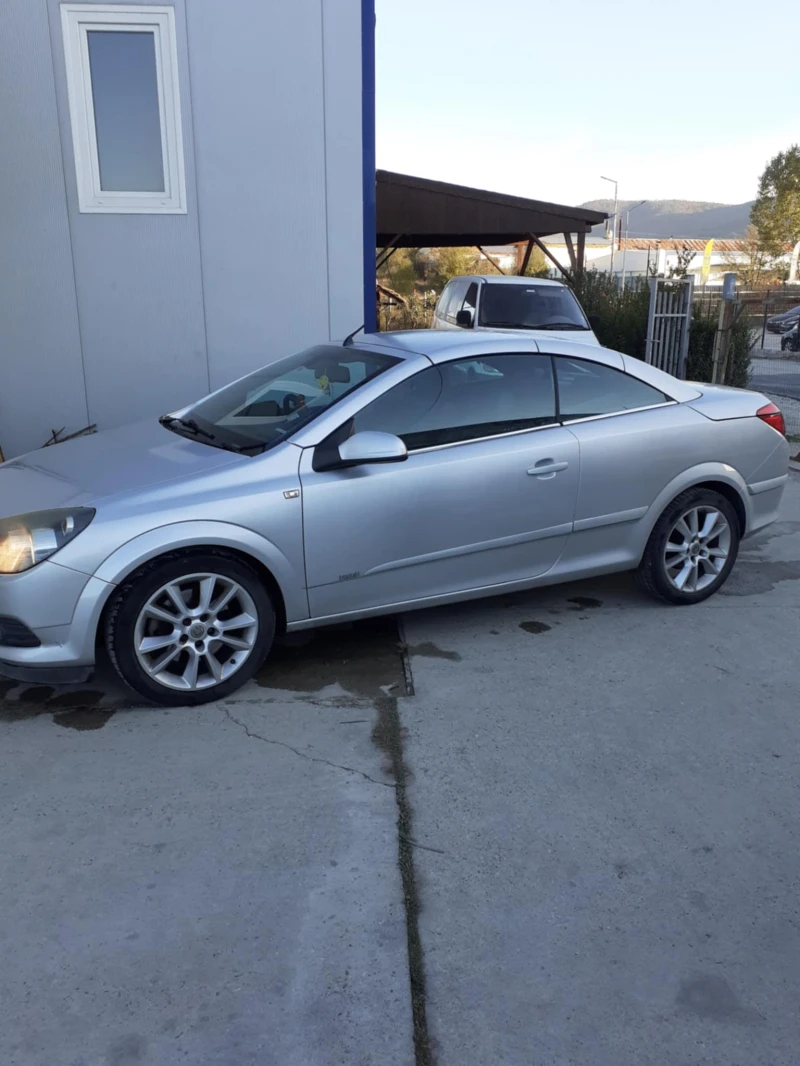 Opel Astra, снимка 3 - Автомобили и джипове - 47671849