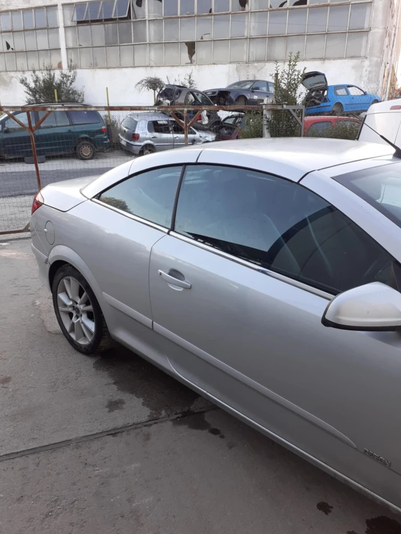 Opel Astra, снимка 6 - Автомобили и джипове - 47671849