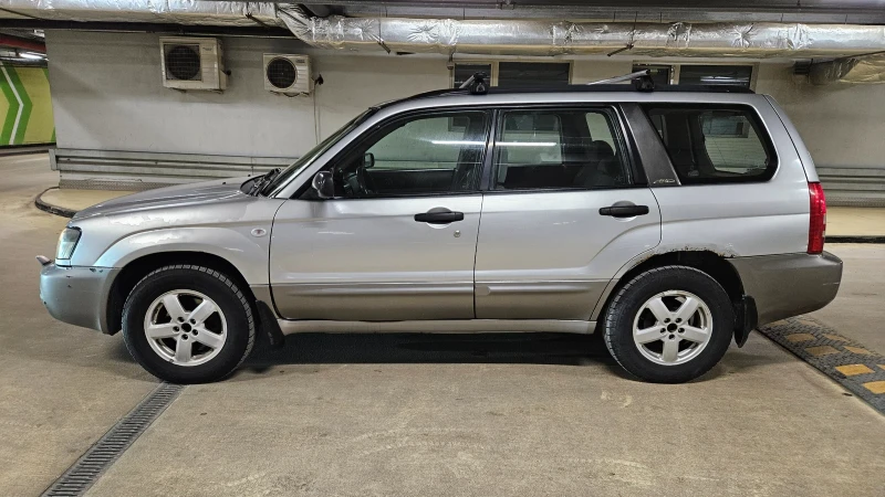 Subaru Forester 2.0, снимка 8 - Автомобили и джипове - 48105653