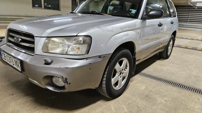 Subaru Forester 2.0, снимка 2 - Автомобили и джипове - 48105653