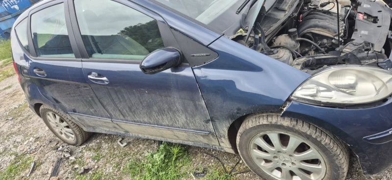 Mercedes-Benz A 200 2.0i, снимка 7 - Автомобили и джипове - 50470536