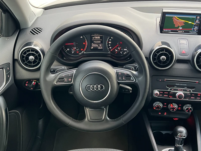 Audi A1 1.4TDi Ultra S-Tronic EURO6 155000KM, снимка 8 - Автомобили и джипове - 51378905