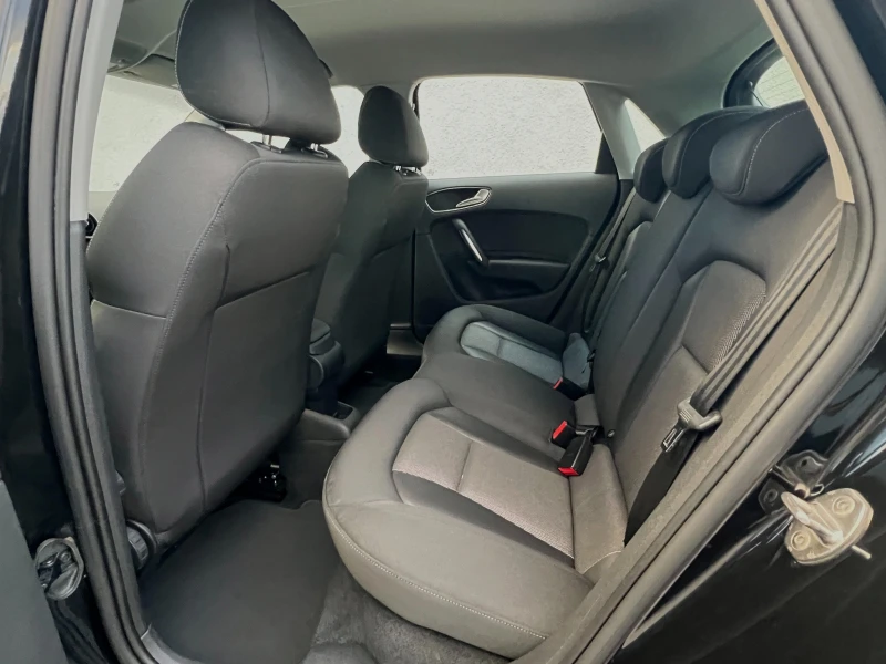 Audi A1 1.4TDi Ultra S-Tronic EURO6 155000KM, снимка 13 - Автомобили и джипове - 51378905