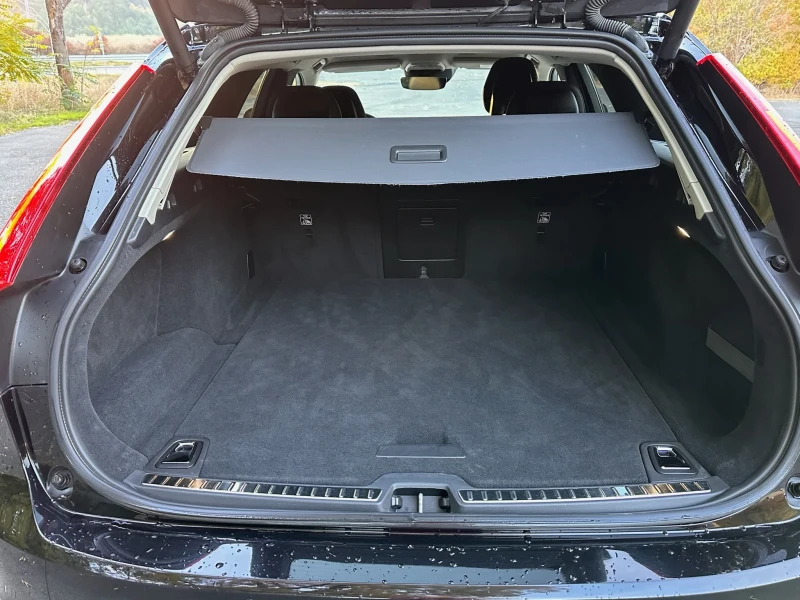 Volvo V90 D3, снимка 12 - Автомобили и джипове - 52702094