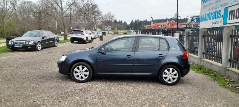 VW Golf V, снимка 5 - Автомобили и джипове - 52723385