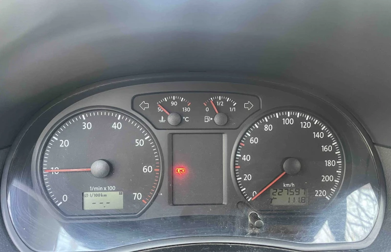 VW Polo 1.4 бензин, климатик, нов внос , снимка 8 - Автомобили и джипове - 52751421