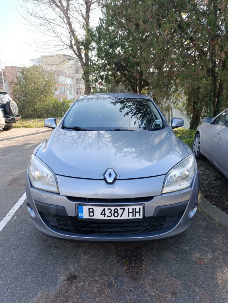 Renault Megane 1.9, снимка 2 - Автомобили и джипове - 52870297