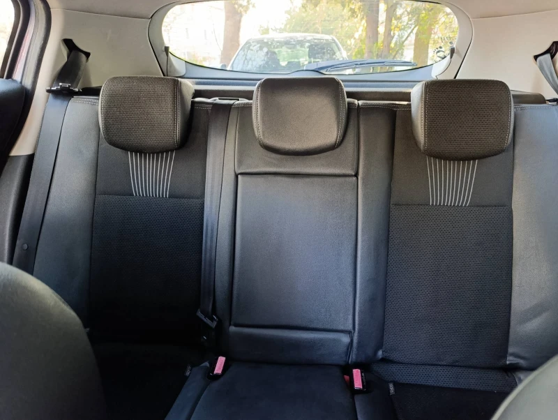 Renault Megane 1.9, снимка 10 - Автомобили и джипове - 52870297