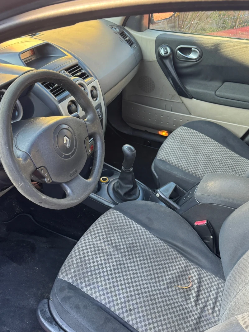 Renault Megane, снимка 5 - Автомобили и джипове - 52930117