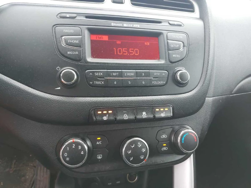 Kia Ceed 1.4 Edition, снимка 14 - Автомобили и джипове - 53024849