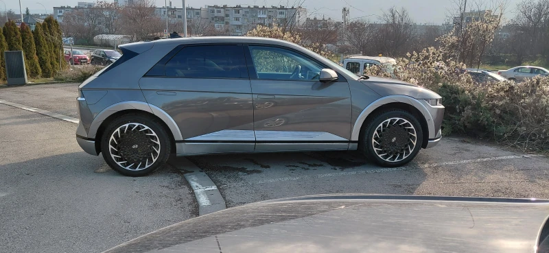 Hyundai Ioniq 5, снимка 5 - Автомобили и джипове - 53385257