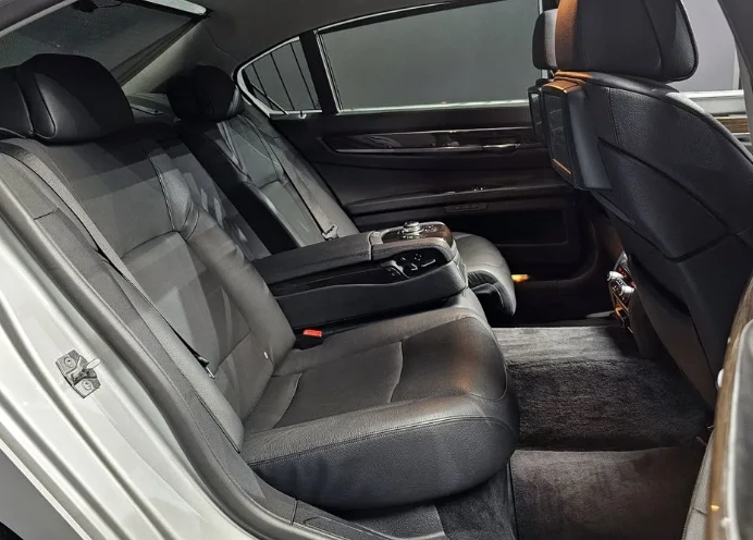 BMW 740 | Mobile.bg   12