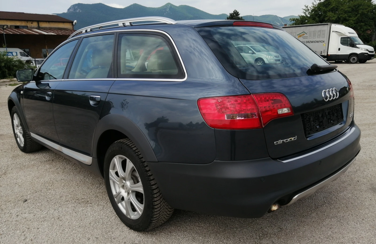 Audi A6 Allroad 2, 7 TDI Allroad quattro - изображение 6