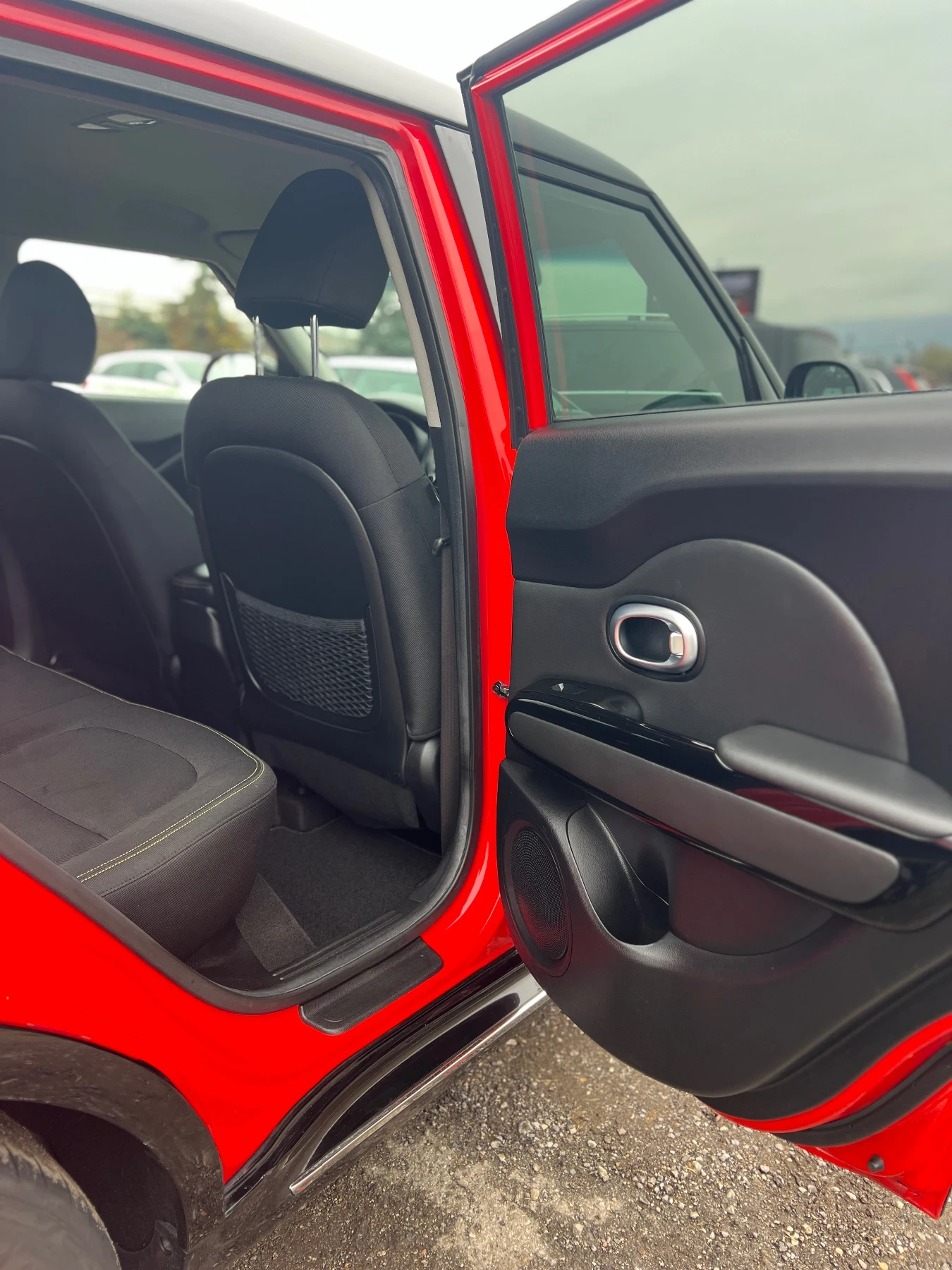 Kia Soul 1.6CRDi Keyless/Infinity sound/camera - изображение 9