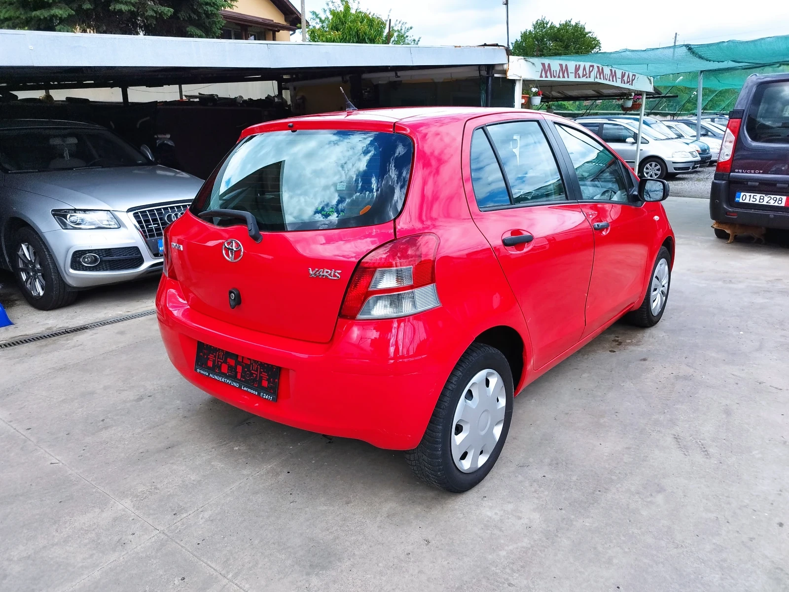 Toyota Yaris 1.0i - изображение 4