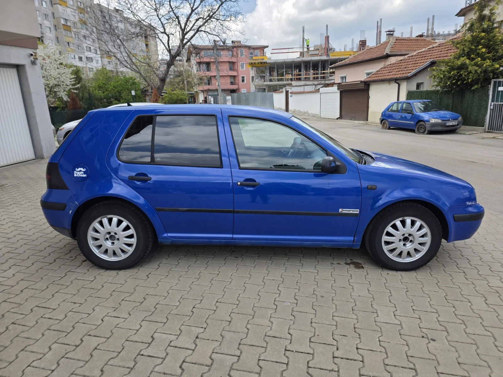 VW Golf 4 1.6 SR  А/С - изображение 3