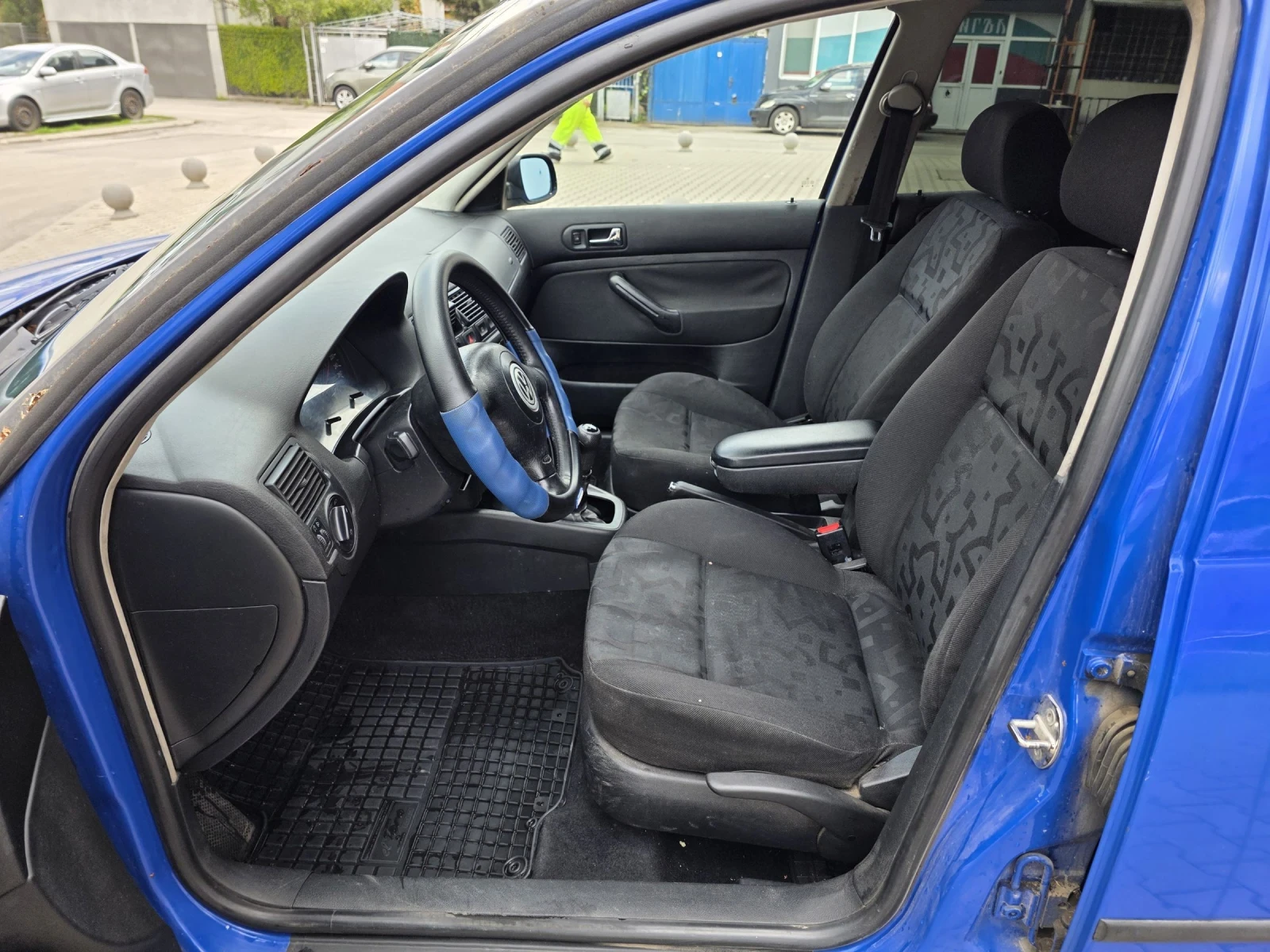 VW Golf 4 1.6 SR  А/С - изображение 9