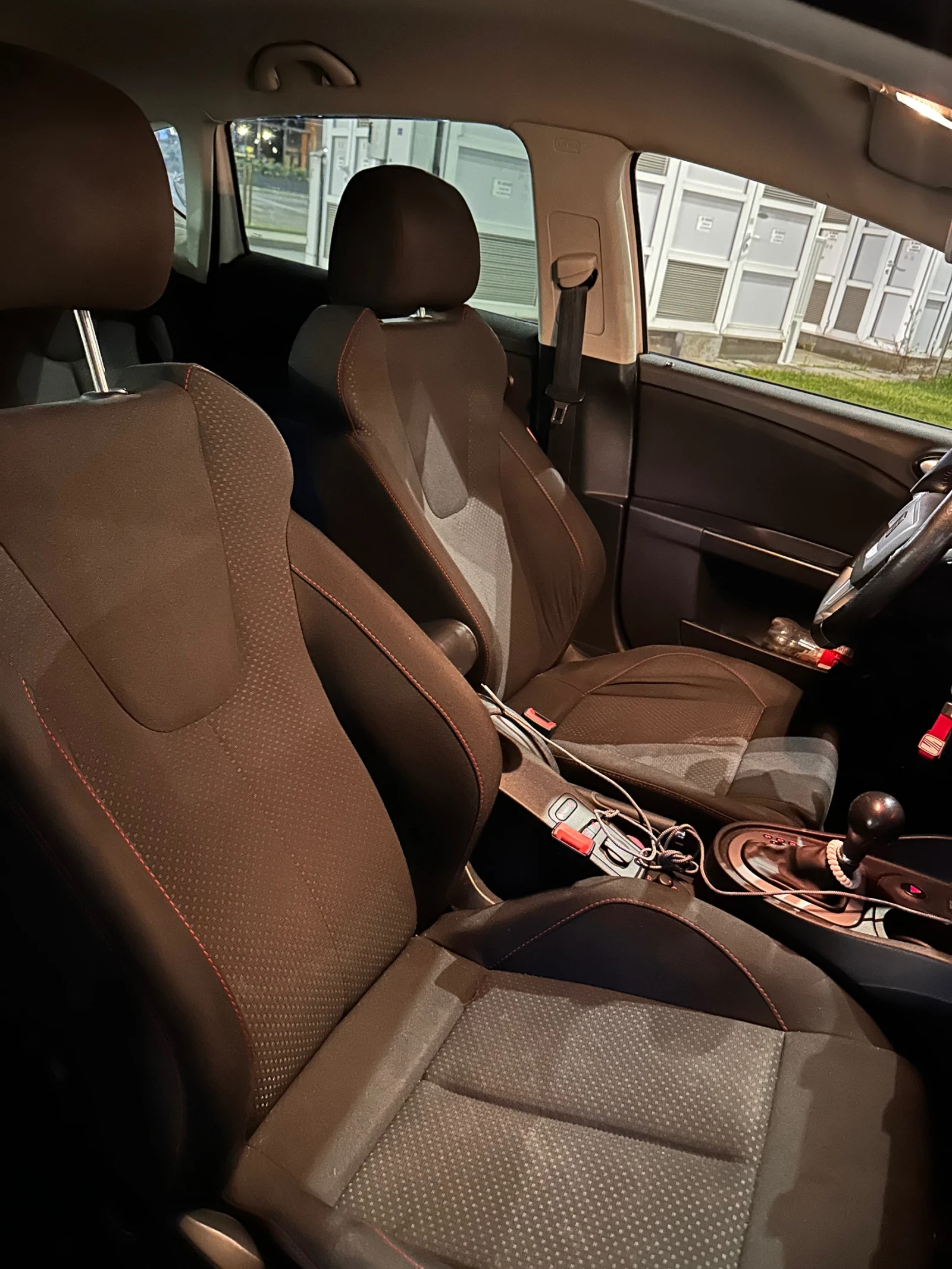 Seat Leon 2.0 TDI FR 170. DSG6 SWISS | Mobile.bg   11