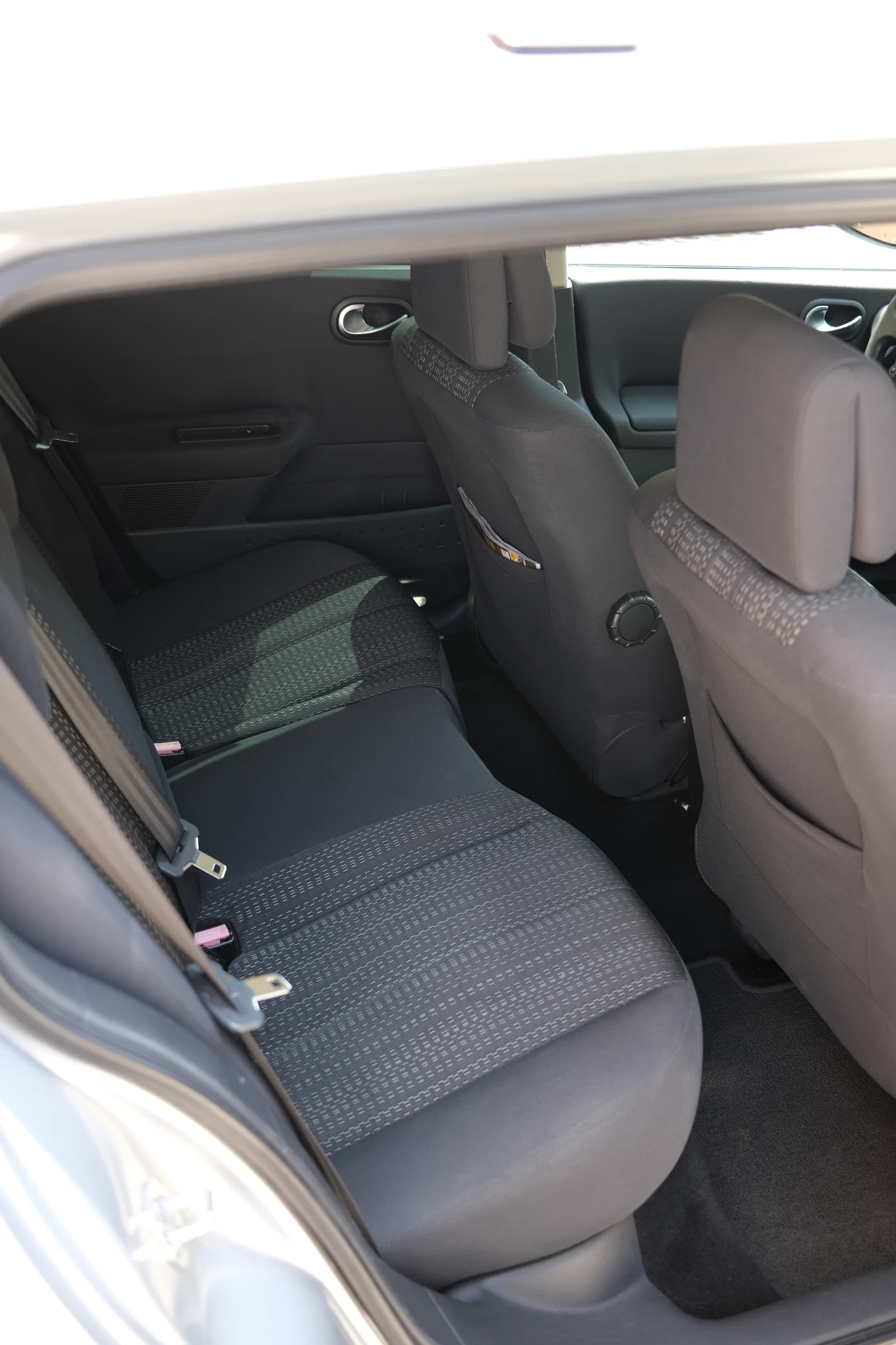 Renault Megane 1.9dci  - изображение 9