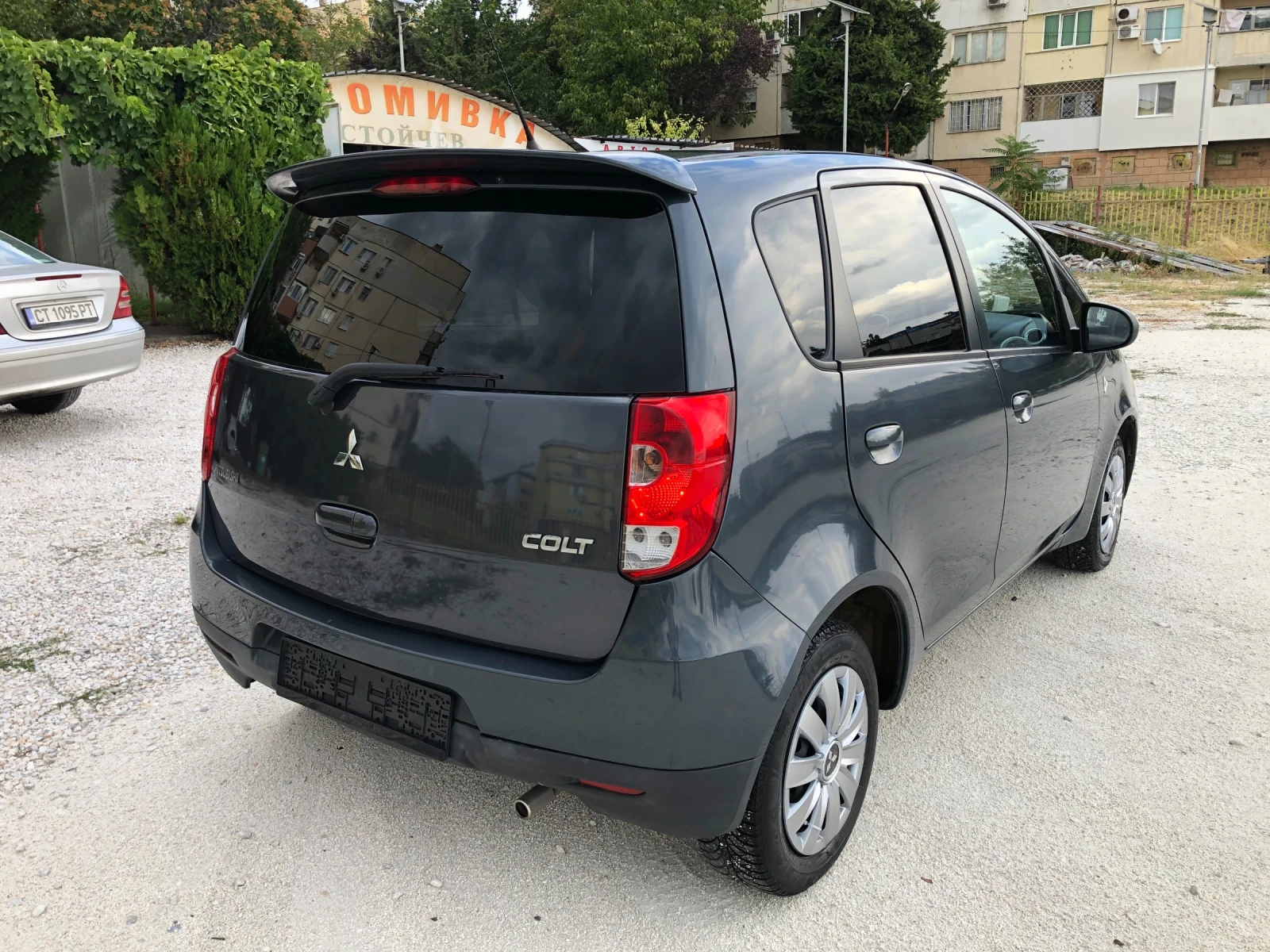 Mitsubishi Colt 1.3 - изображение 5