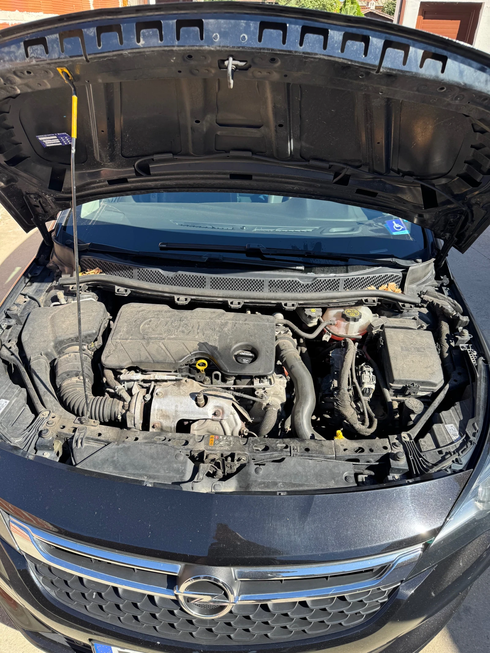 Opel Astra Astra Sports Tourer - изображение 8