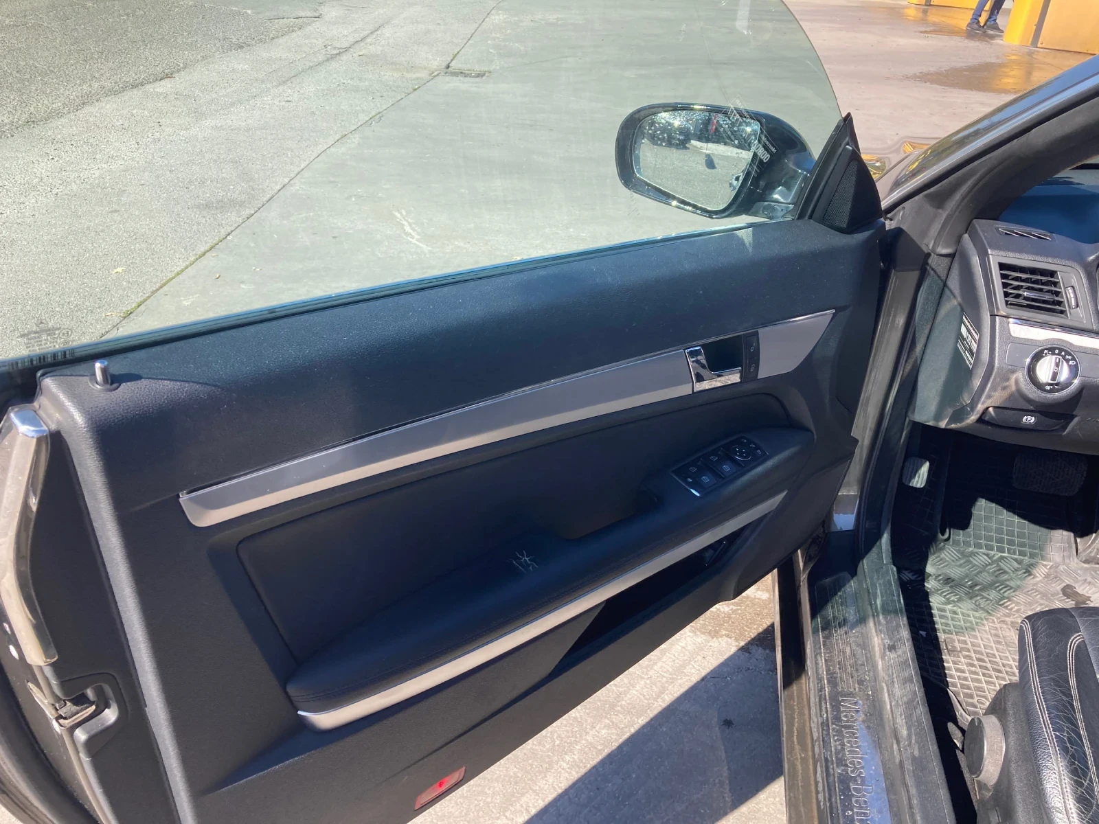 Mercedes-Benz E 350 Coupe - изображение 8