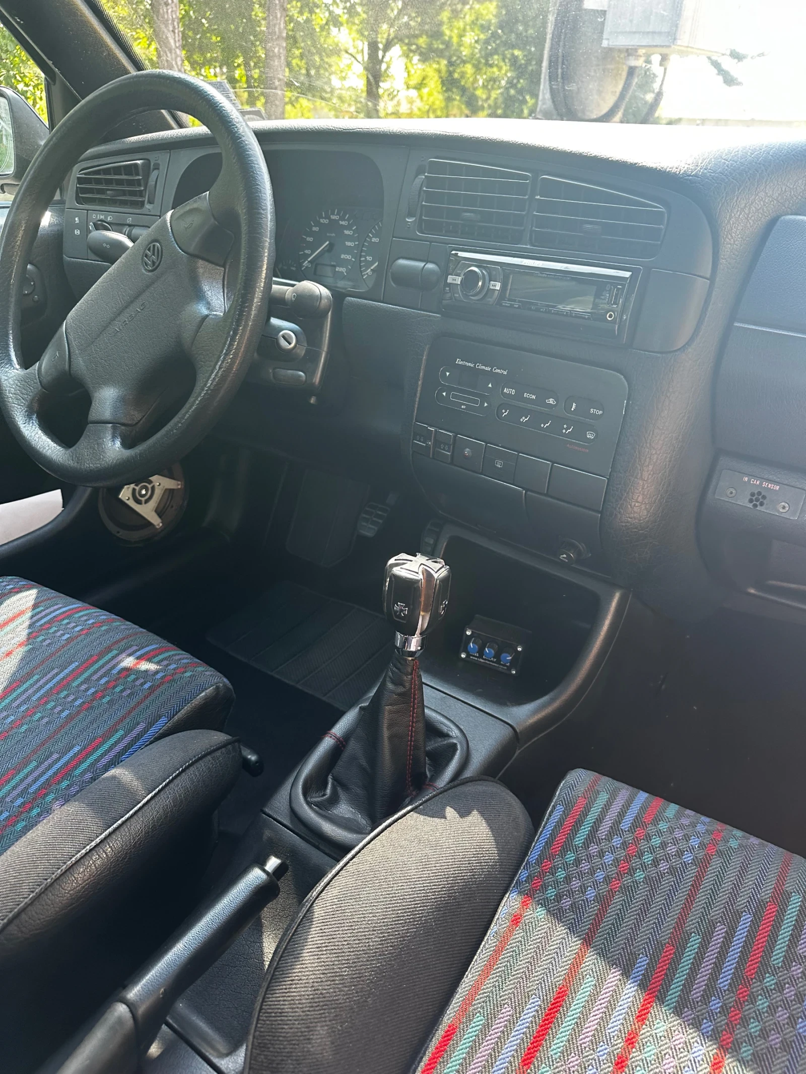 VW Golf Golf 3 1.8 90кс - изображение 3