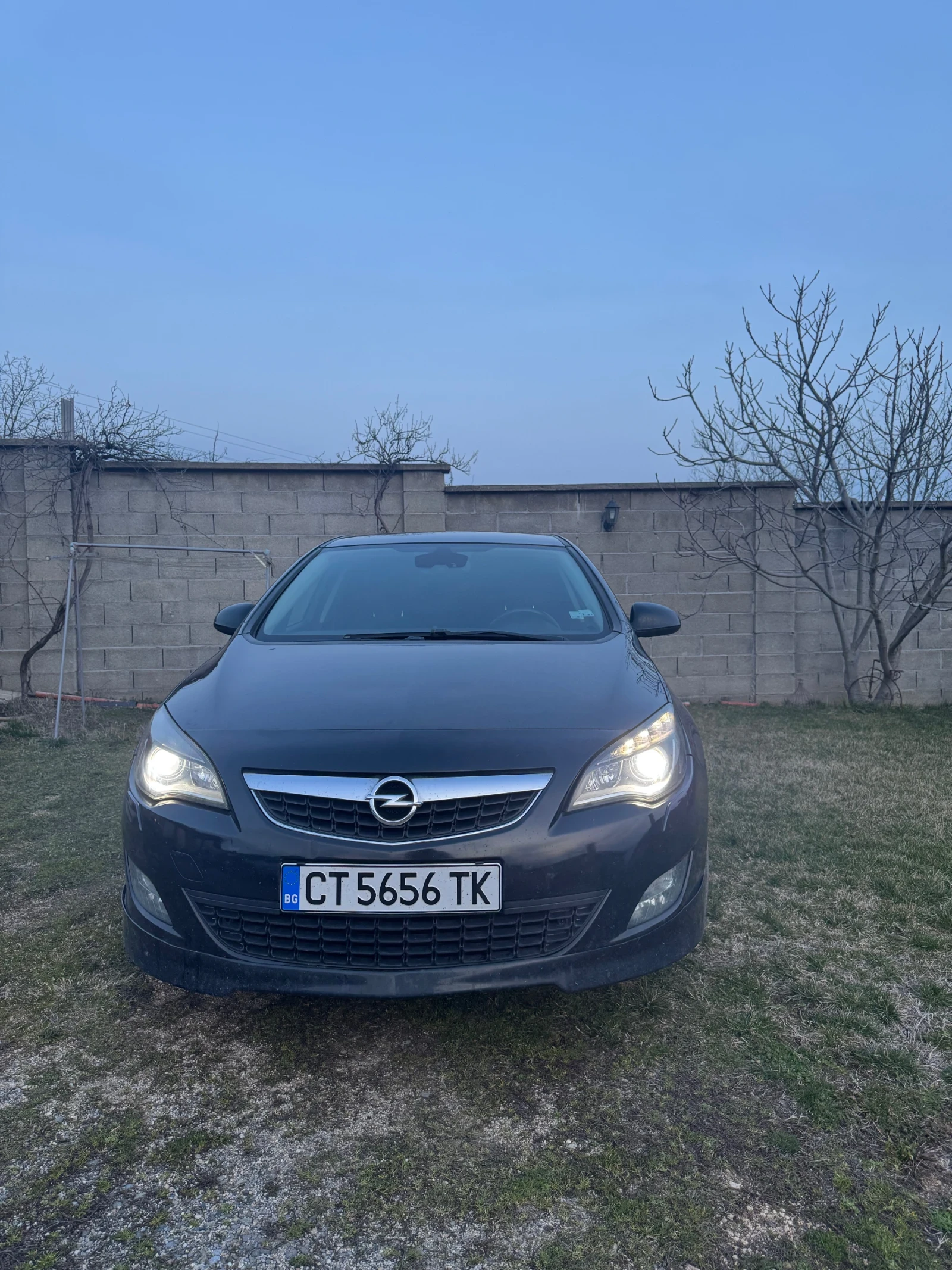 Opel Astra J COSMO 2.0, снимка 2 - Автомобили и джипове - 53712149