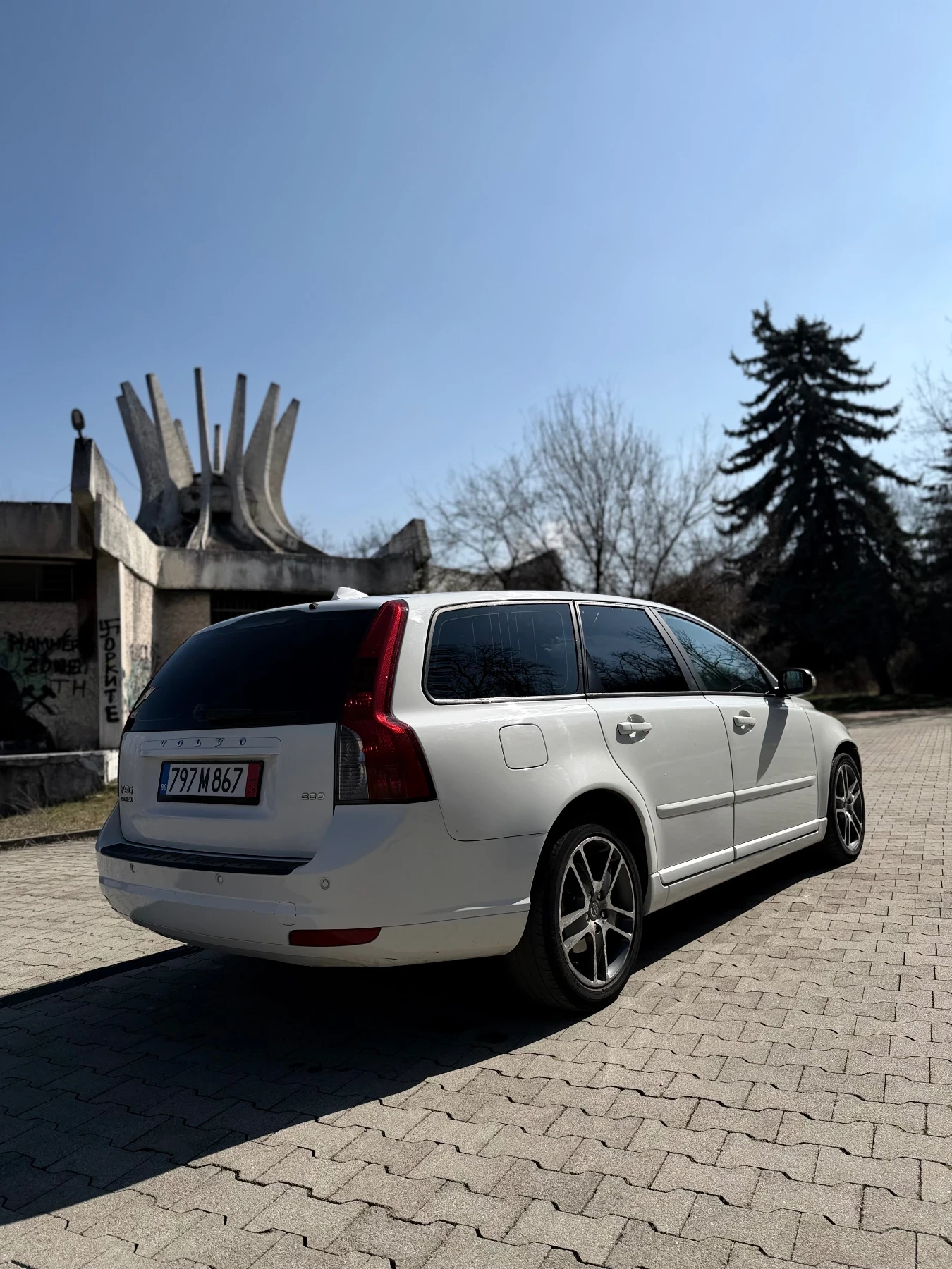 Volvo V50 2.0d автоматик facelift - изображение 3