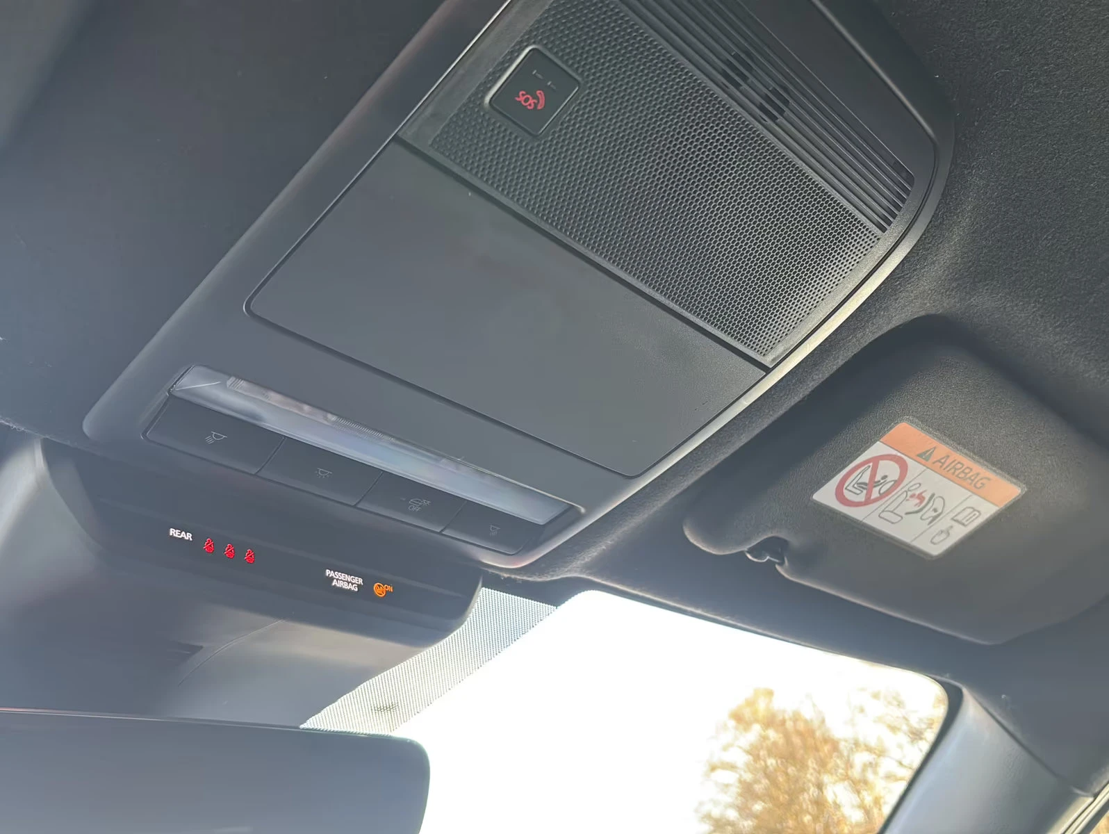 Mazda MX-30 eSKYACTIV/145HP/ADVANTAGE/HUD/CAM/MEMO/NAVI/115q, снимка 8 - Автомобили и джипове - 54069414