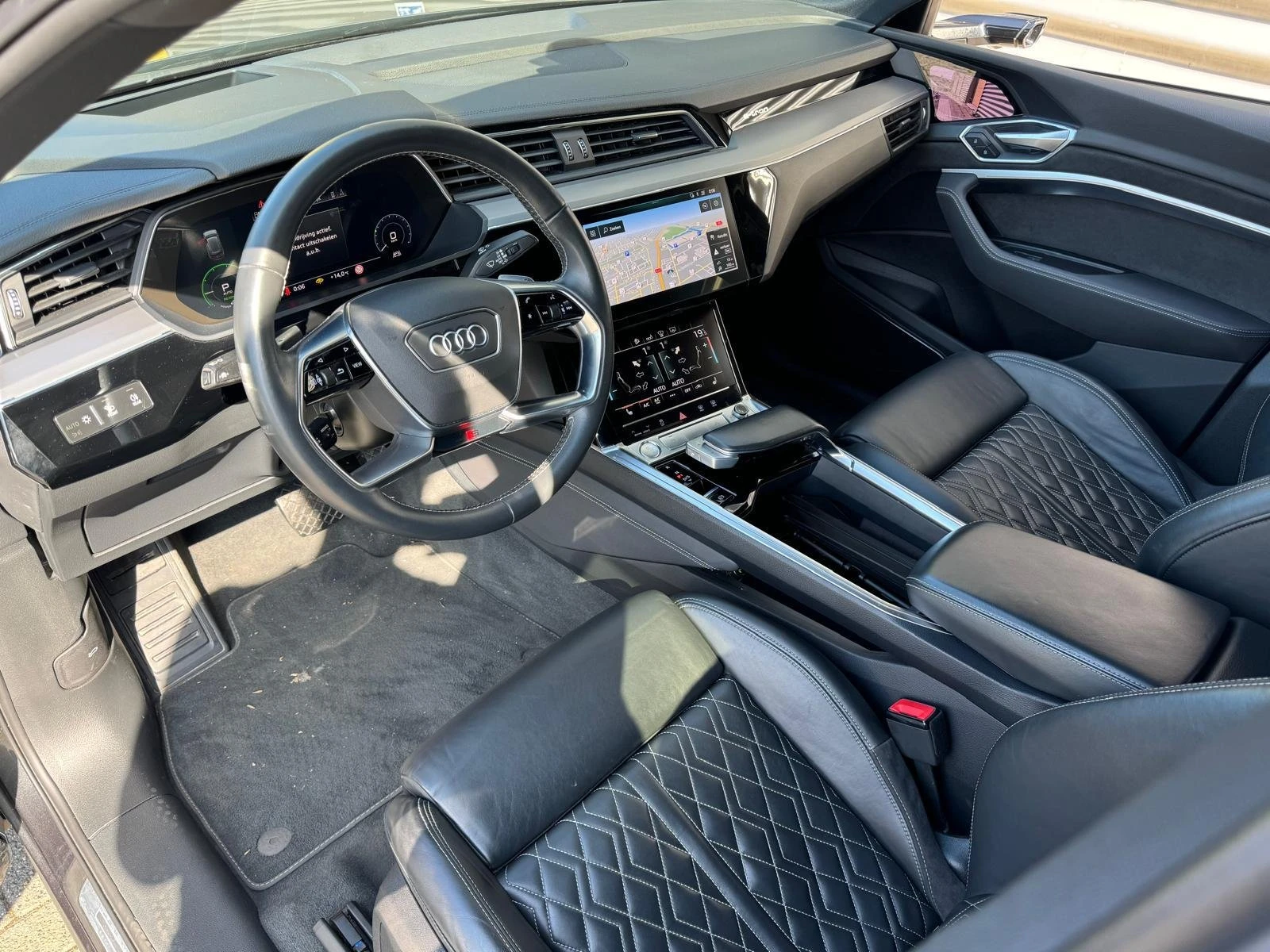 Audi E-Tron Sportback 95 kWh S Edition | Mobile.bg � ����������� 12