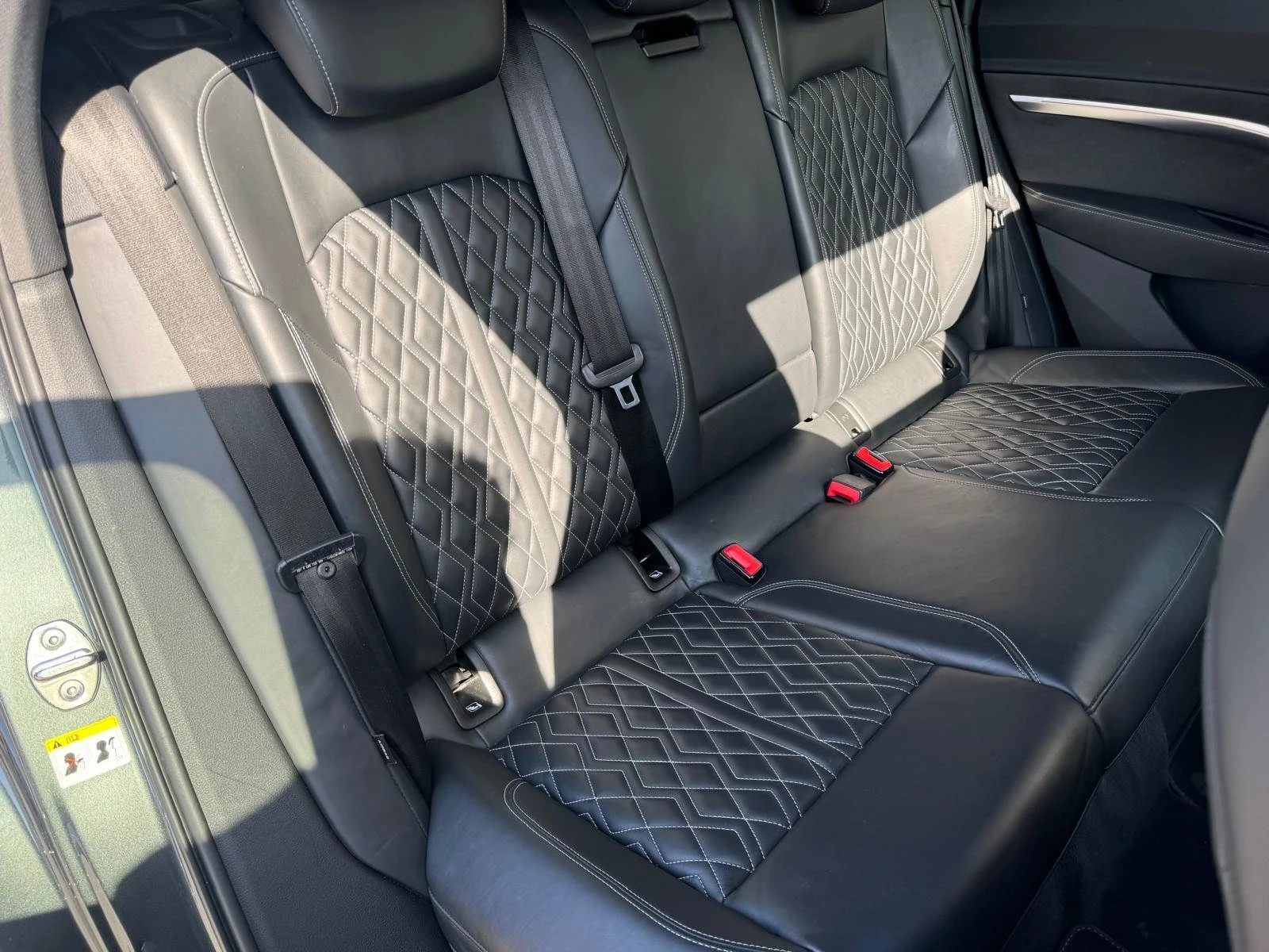 Audi E-Tron Sportback 95 kWh S Edition | Mobile.bg � ����������� 11