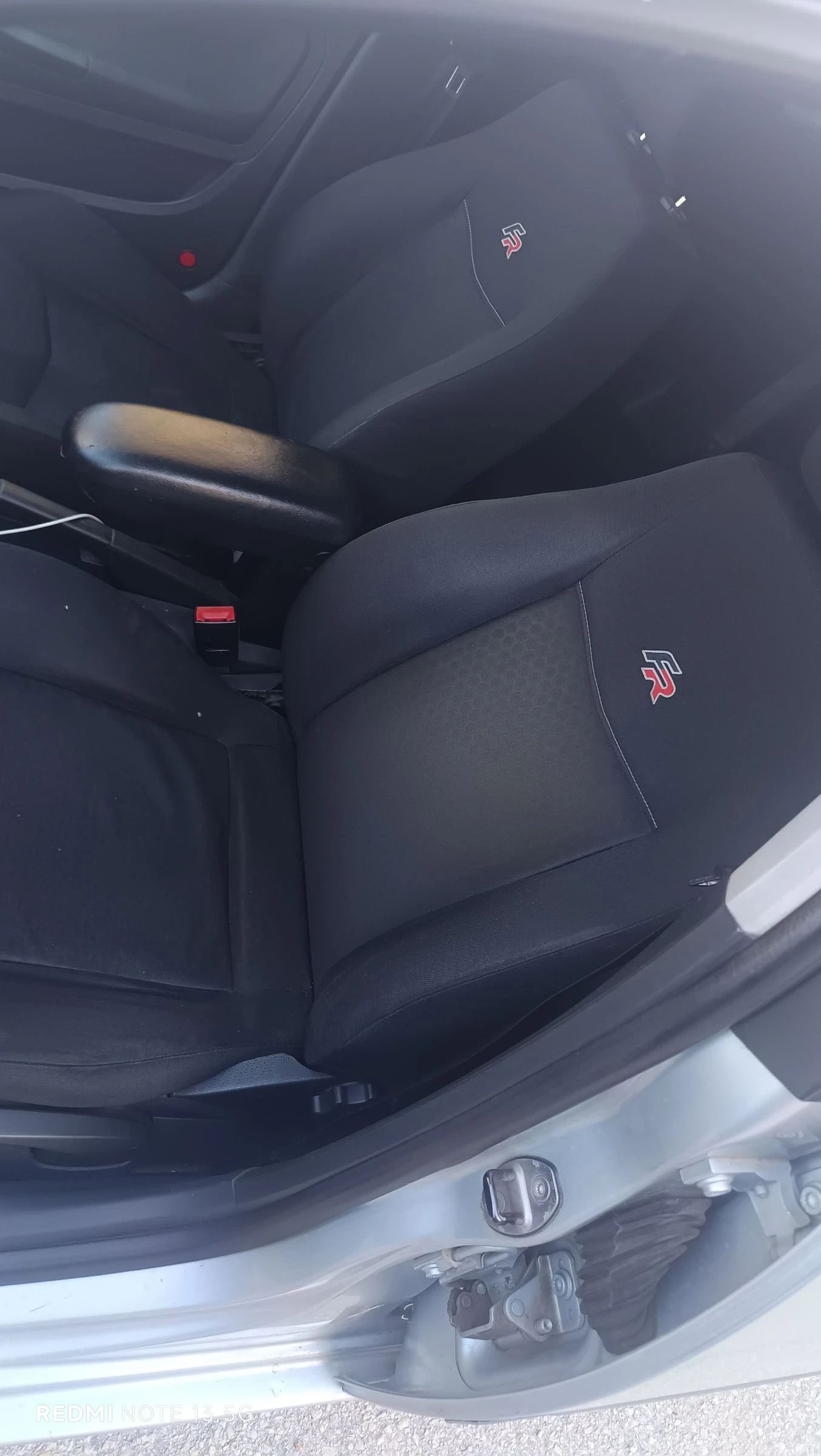 Seat Ibiza FR, снимка 11 - Автомобили и джипове - 54439751