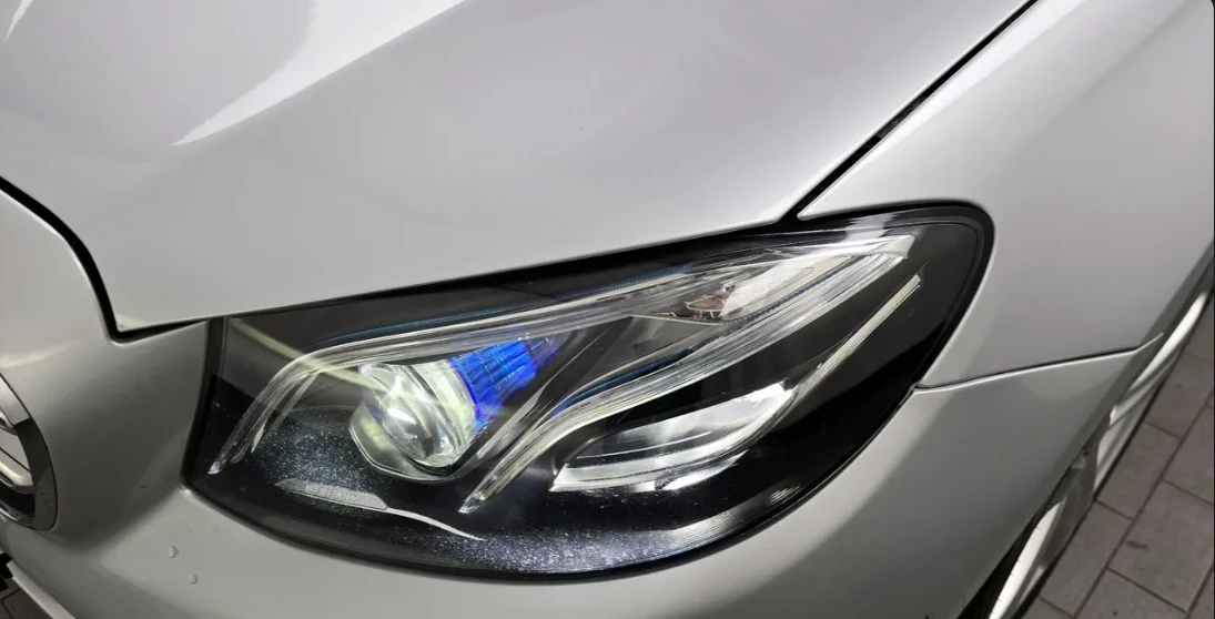 Mercedes-Benz E 220 Avantgarde, снимка 6 - Автомобили и джипове - 54466662