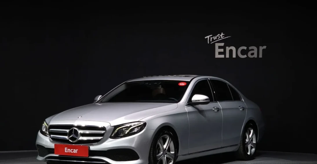 Mercedes-Benz E 220 Avantgarde