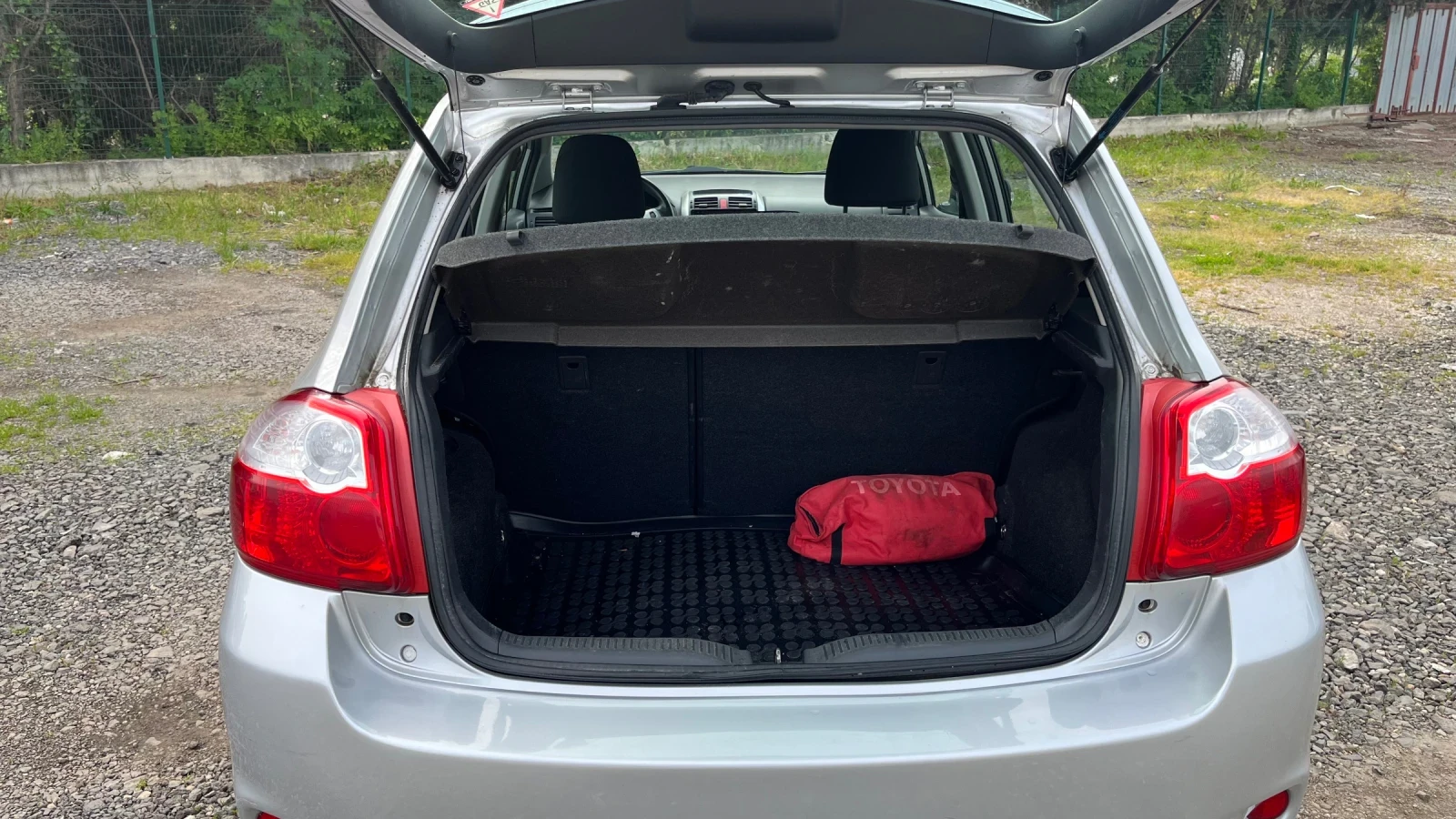 Toyota Auris | Mobile.bg � ����������� 6