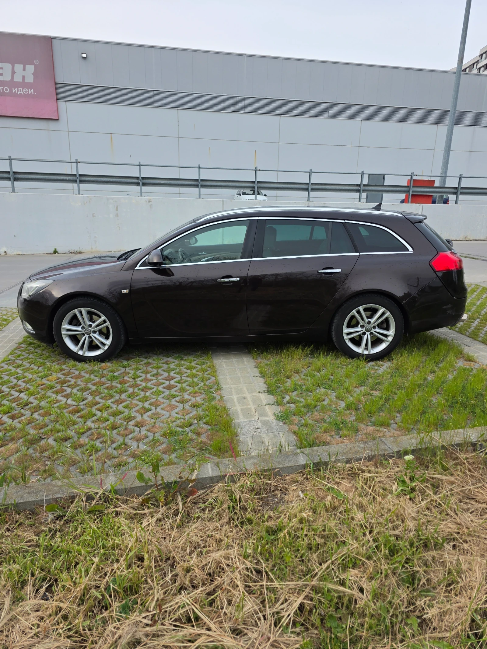 Opel Insignia 2.0 CDTi  infinity, снимка 7 - Автомобили и джипове - 54771273