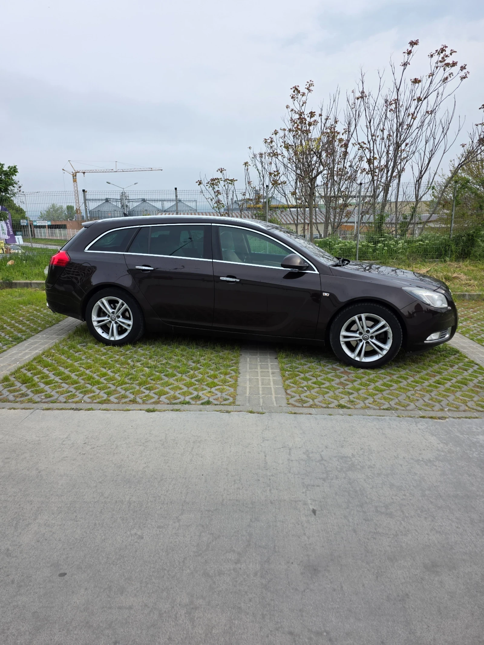 Opel Insignia 2.0 CDTi  infinity, снимка 6 - Автомобили и джипове - 54771273
