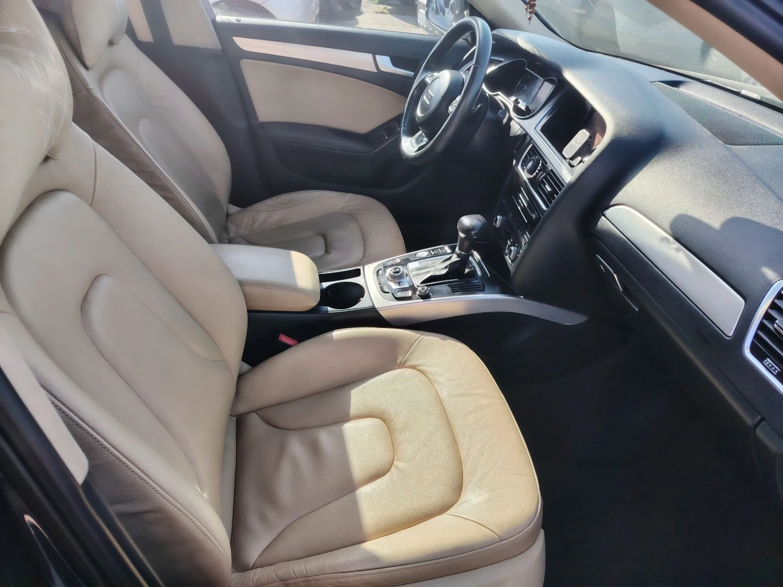 Audi A4 2.0tdi avtomatik, снимка 10 - Автомобили и джипове - 55080593